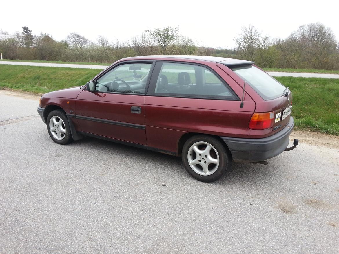 Opel Astra F billede 26