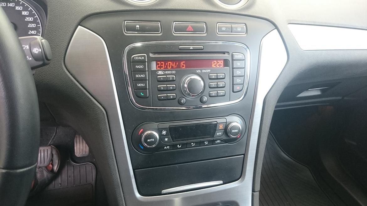 Ford Mondeo Titanium billede 9