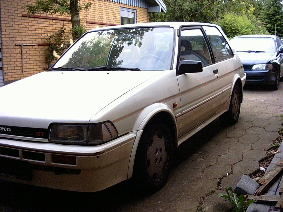 Toyota Corolla GT Twin Cam 16 billede 2