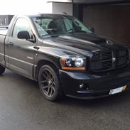 Dodge Ram srt10