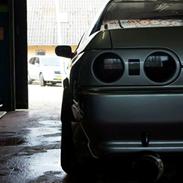 Nissan skyline r32 gtst