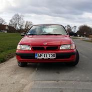 Toyota Carina E 1.6 16V L/B (Skrottet)