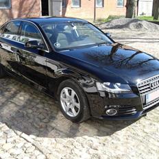 Audi A4 2,0 TDI - Sedan (B8/8K2)