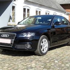 Audi A4 2,0 TDI - Sedan (B8/8K2)