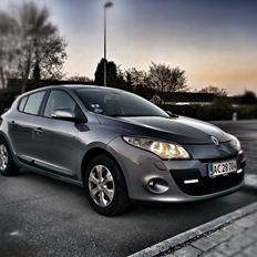 Renault MEGANE III hatchback