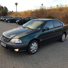 Toyota Avensis 1.8 VVT-I 16V