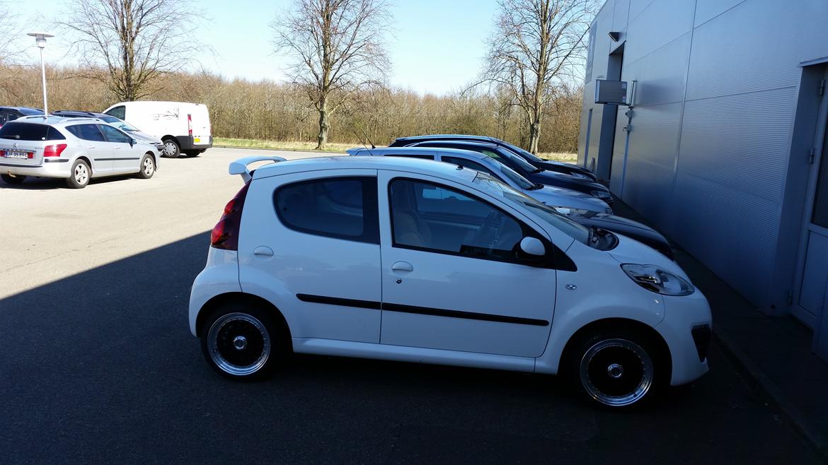 Peugeot 107 Champion Air nye foto - 23-04-15 hækspøjle billede 2