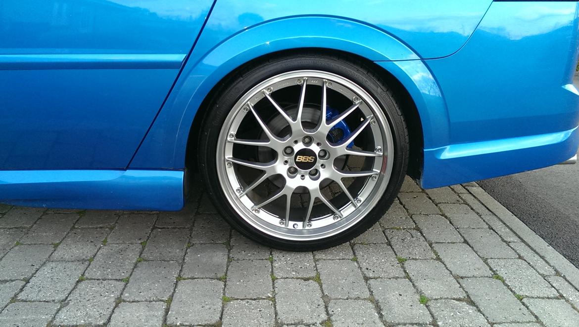 Opel Vectra C OPC Caravan - 255/30R20 bag og nymalede OPC calipere billede 37