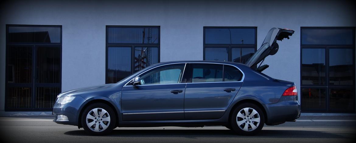Skoda Superb 2.0 TDI DSG F1 Twindoor  billede 3
