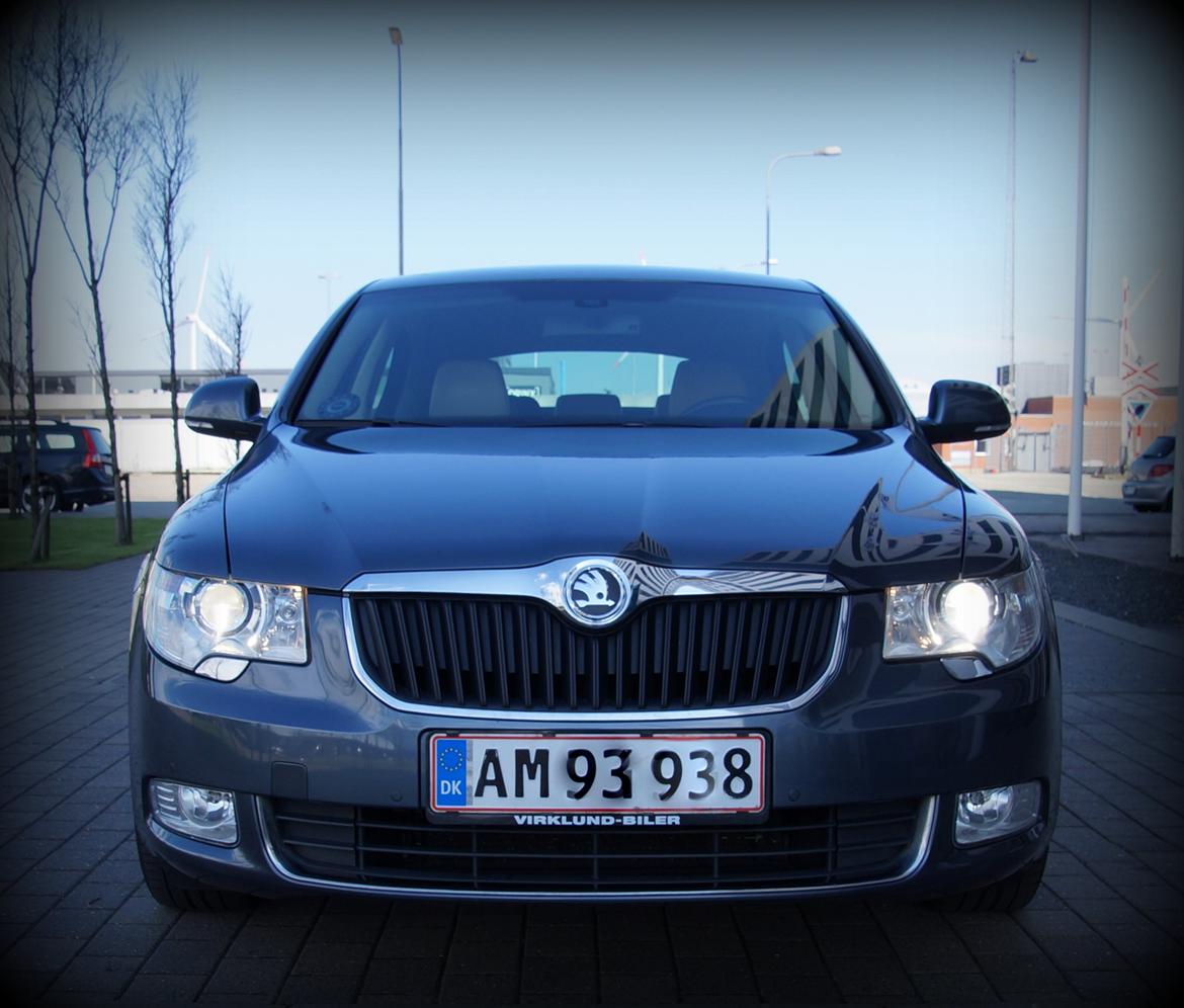 Skoda Superb 2.0 TDI DSG F1 Twindoor  billede 13
