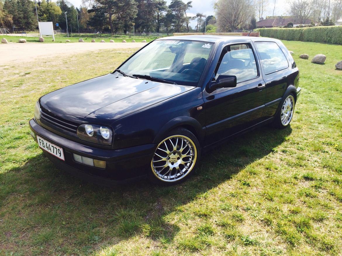 VW Golf  3  ( Tidl bil ) billede 1