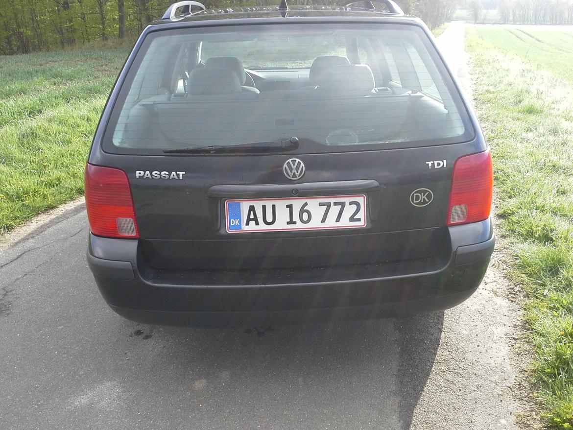 VW Passat 1,9TDI 115hk 6g klima billede 4