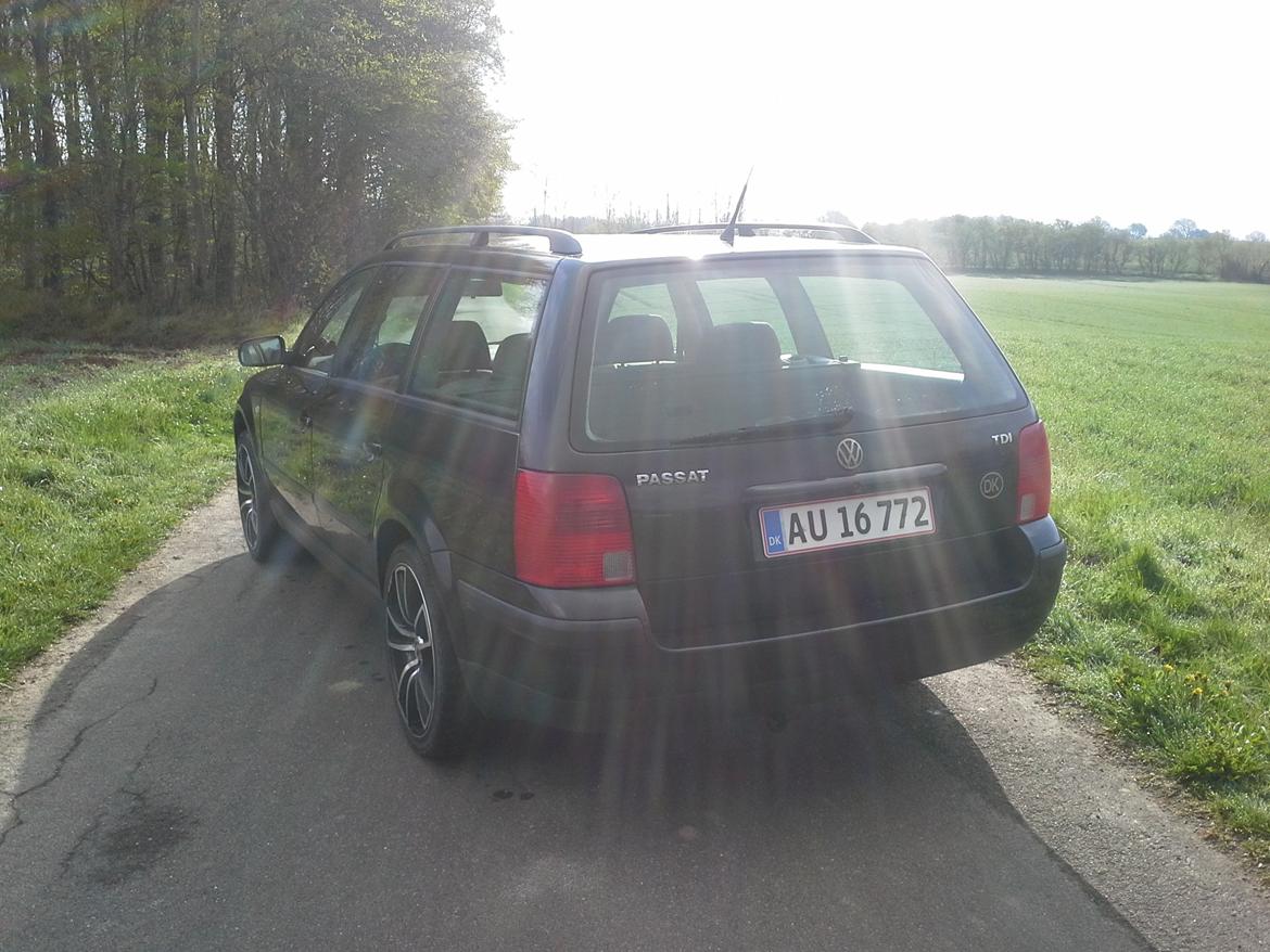 VW Passat 1,9TDI 115hk 6g klima billede 5