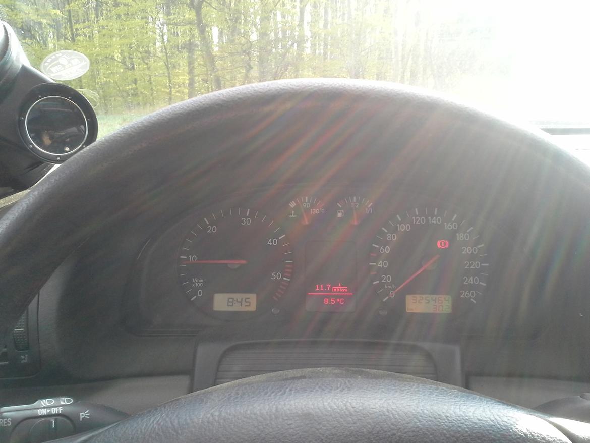 VW Passat 1,9TDI 115hk 6g klima billede 10