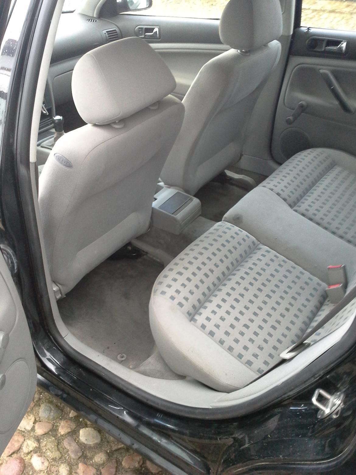 VW Passat 1,9TDI 115hk 6g klima billede 14