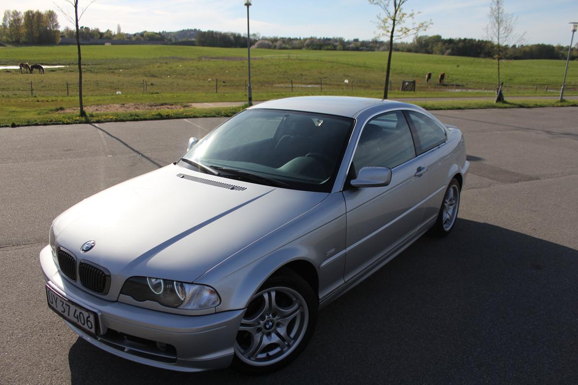 BMW 320 CI billede 1