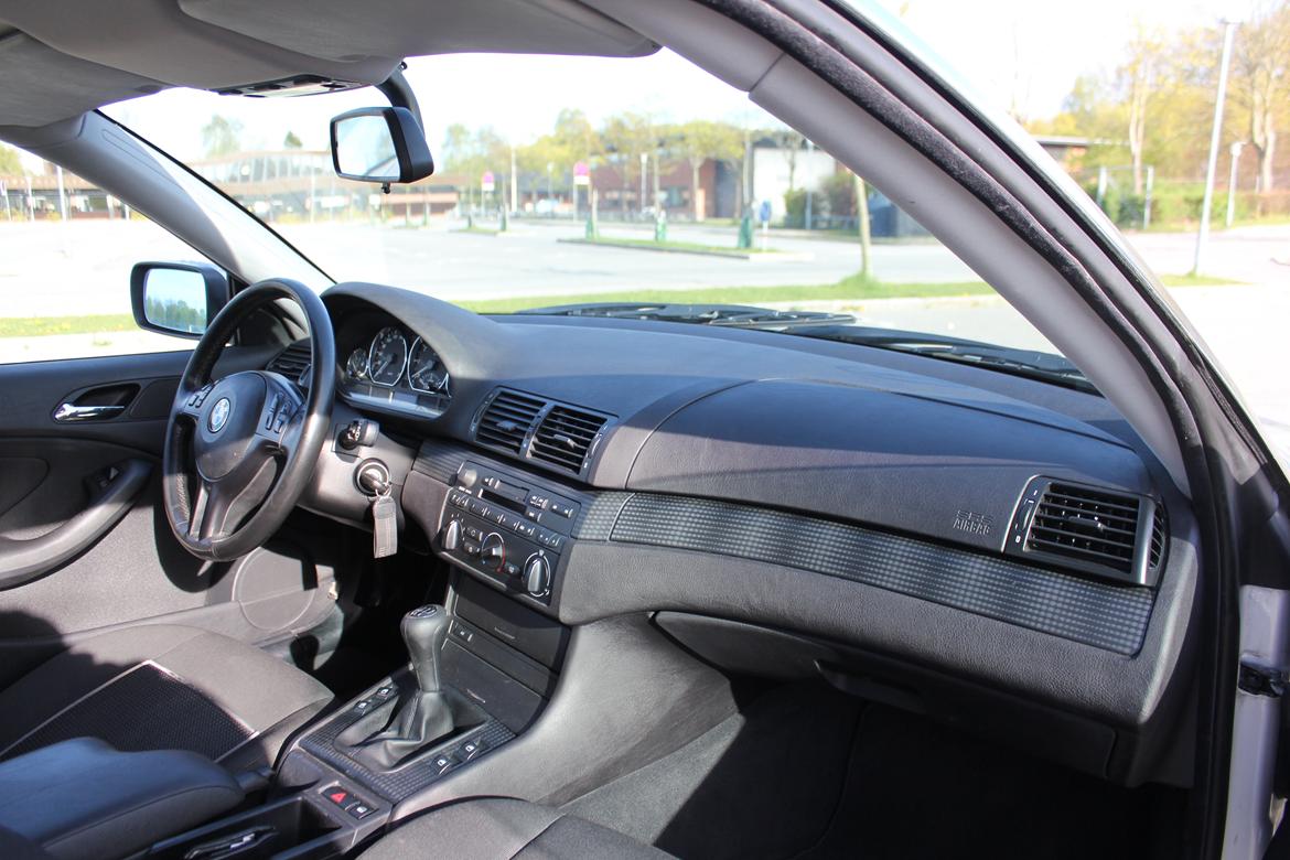 BMW 320 CI billede 8