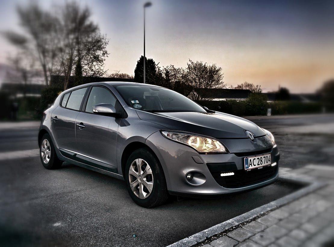 Renault MEGANE III hatchback billede 2