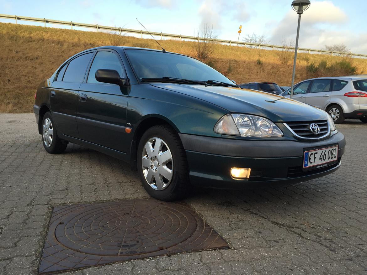 Toyota Avensis 1.8 VVT-I 16V billede 2