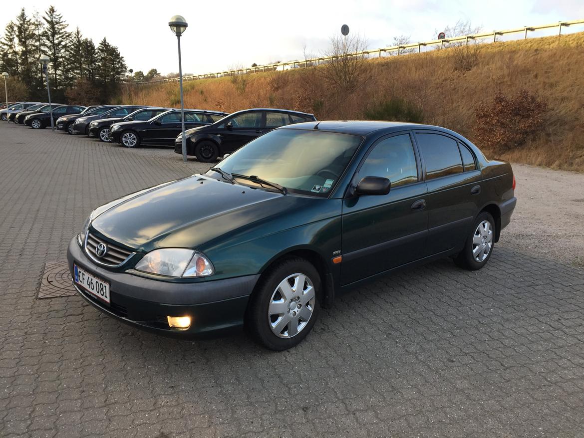 Toyota Avensis 1.8 VVT-I 16V billede 3
