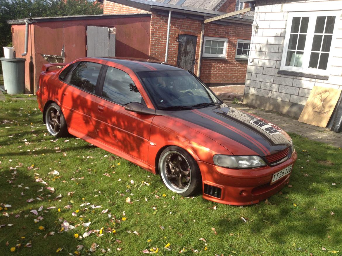 Opel Vectra B 2,0 16V billede 1