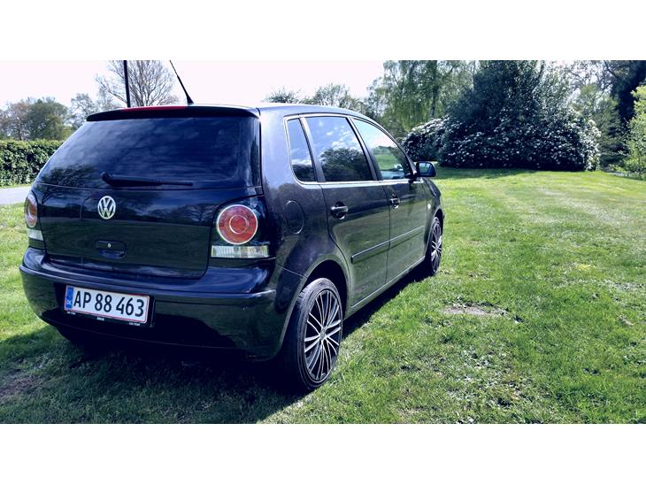 {{currentPhoto.altText}} billede {{currentPhoto.number}}