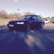 VW Passat 1,8 20 V (-->SOLGT<--)