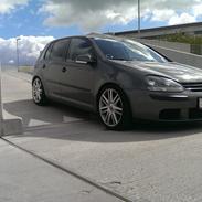 VW Golf 5 1.6 FSI Comfortline