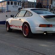 Porsche 911 3,0 RS - Klon