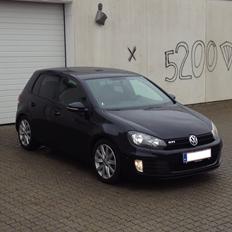 VW Golf 6 (211Hk)