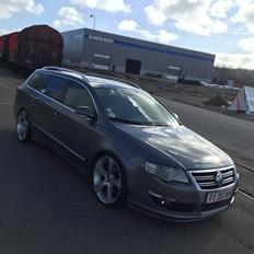 VW Passat Variant 2,0 TDI 170 Hk DSG #SOLGT#