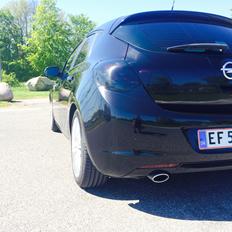 Opel Astra J 1.4 Turbo Ecotec