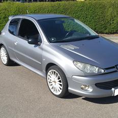 Peugeot 206 S16