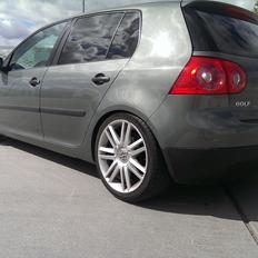 VW Golf 5 1.6 FSI Comfortline