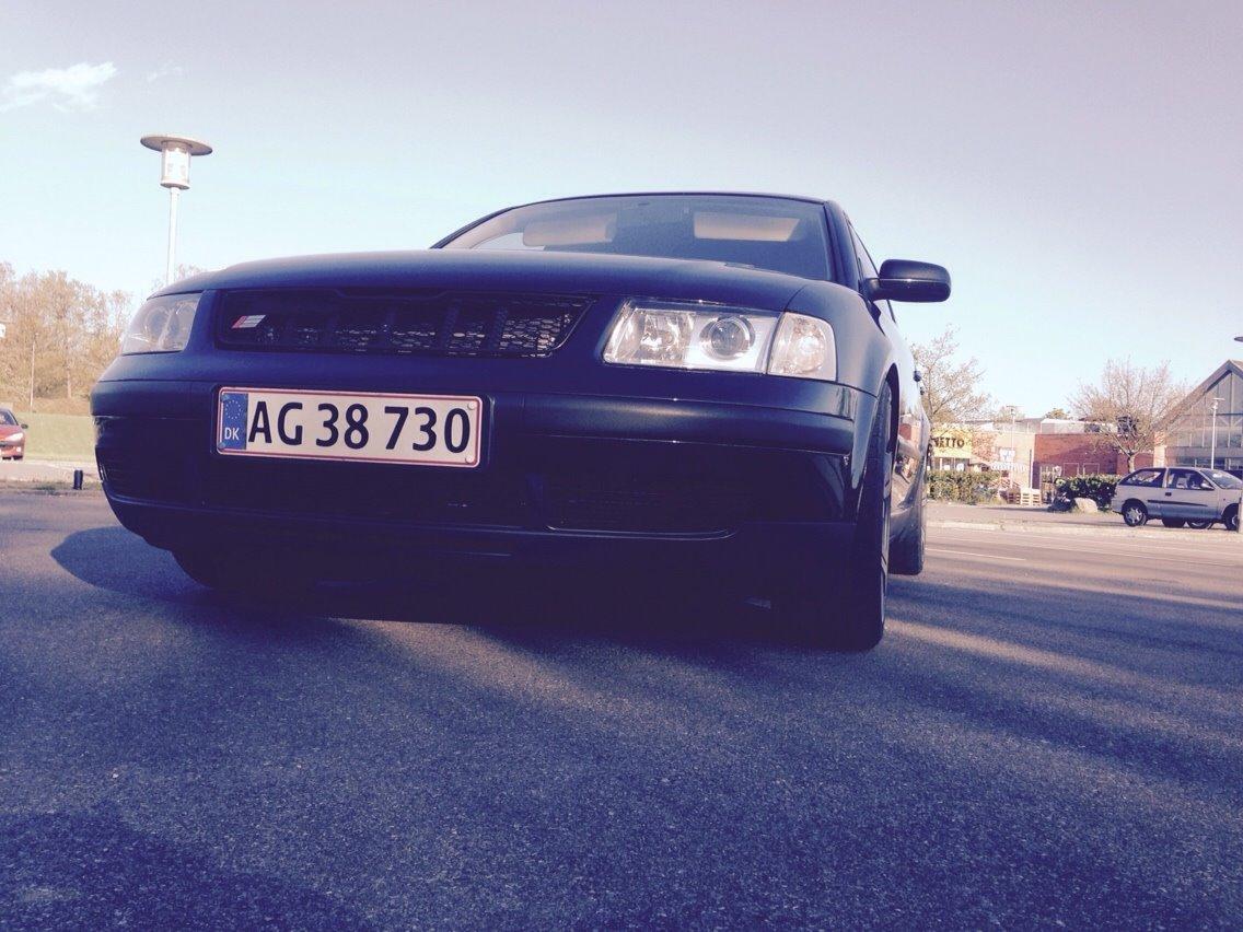 VW Passat 1,8 20 V (-->SOLGT<--) billede 2