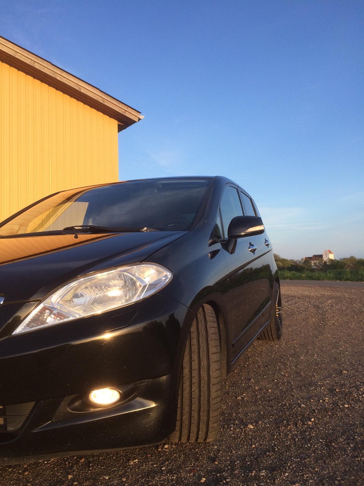 Honda FR-V 2.0i Executive Van billede 15