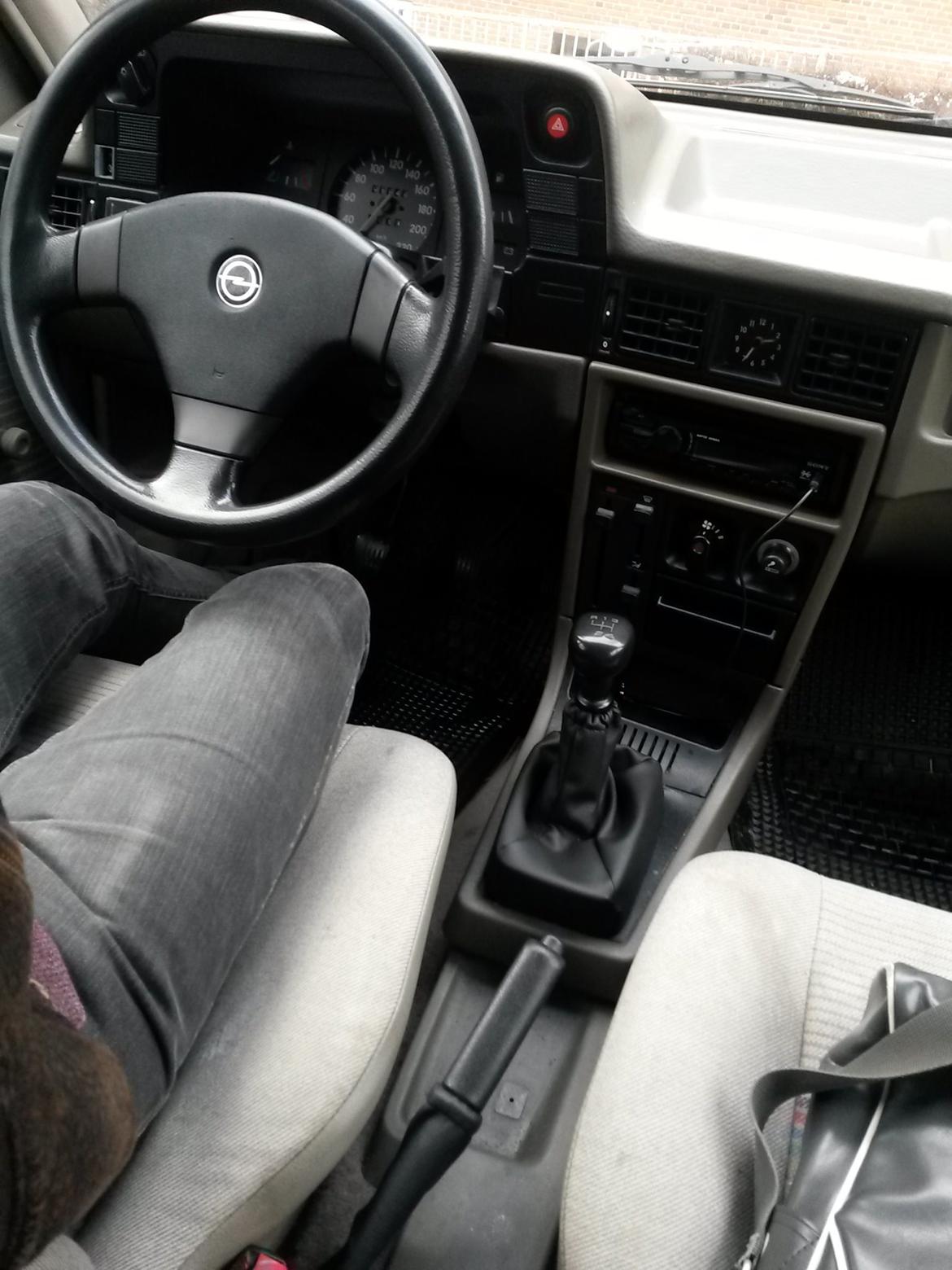 Opel Kadett E CC Life billede 6