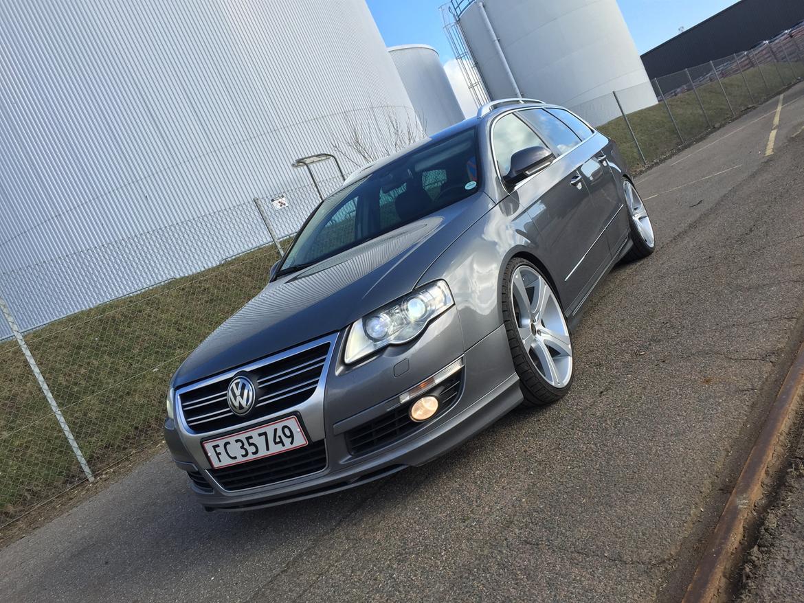 VW Passat Variant 2,0 TDI 170 Hk DSG #SOLGT# billede 3