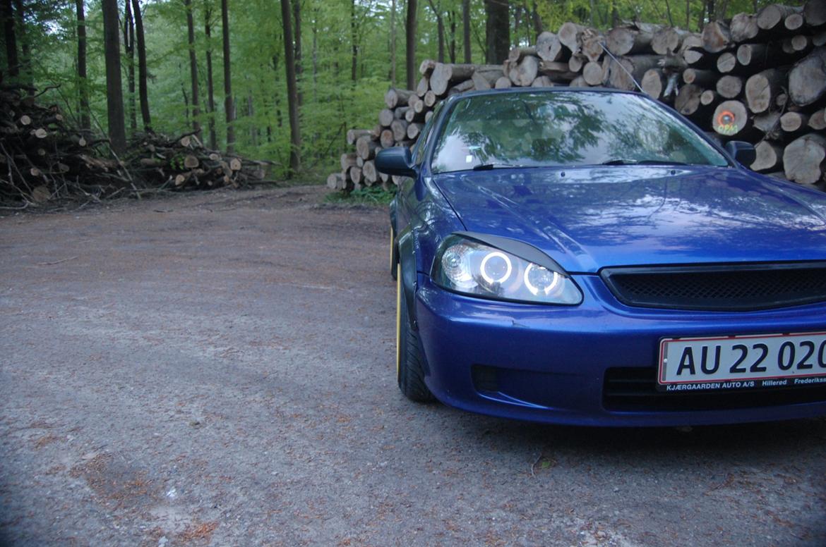 Honda Civic EJ9 - lidt beskidte fælge, men lige lidt billedere af de ny monteret fender flares, og 5mm spacers foran.  billede 13