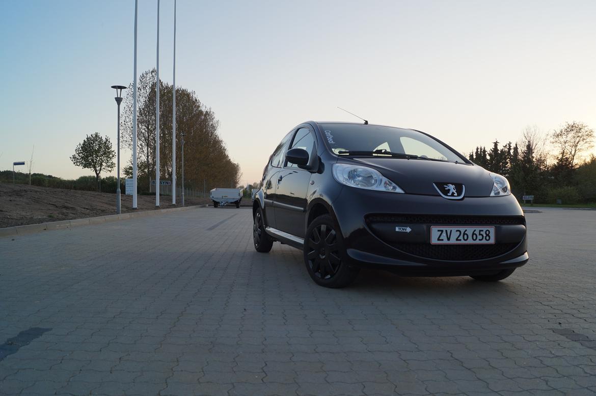 Peugeot 107 1,0 5d (Totalskadet)  billede 17