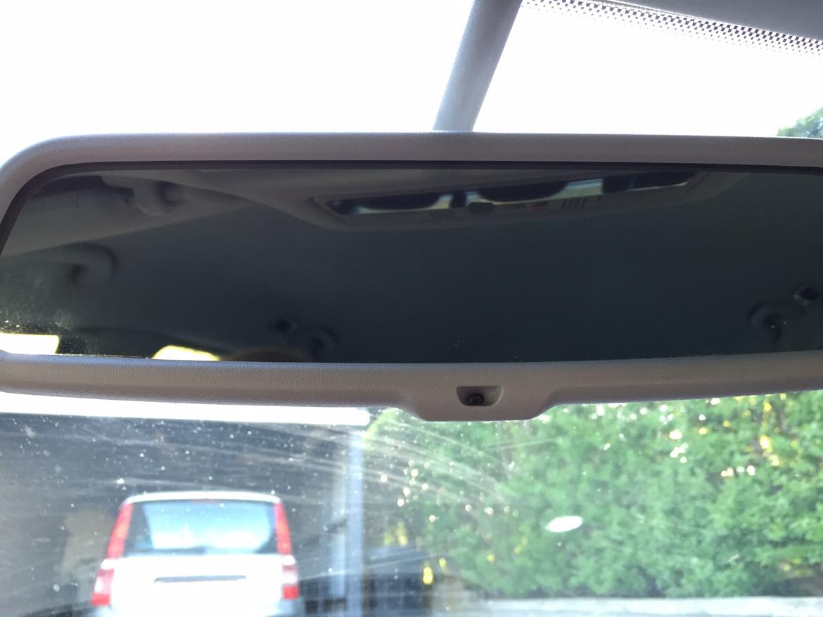 Skoda SuperB 1.9 tdi 130hk - automatisk nedblændeligt bakspejl, og regnsensor billede 15