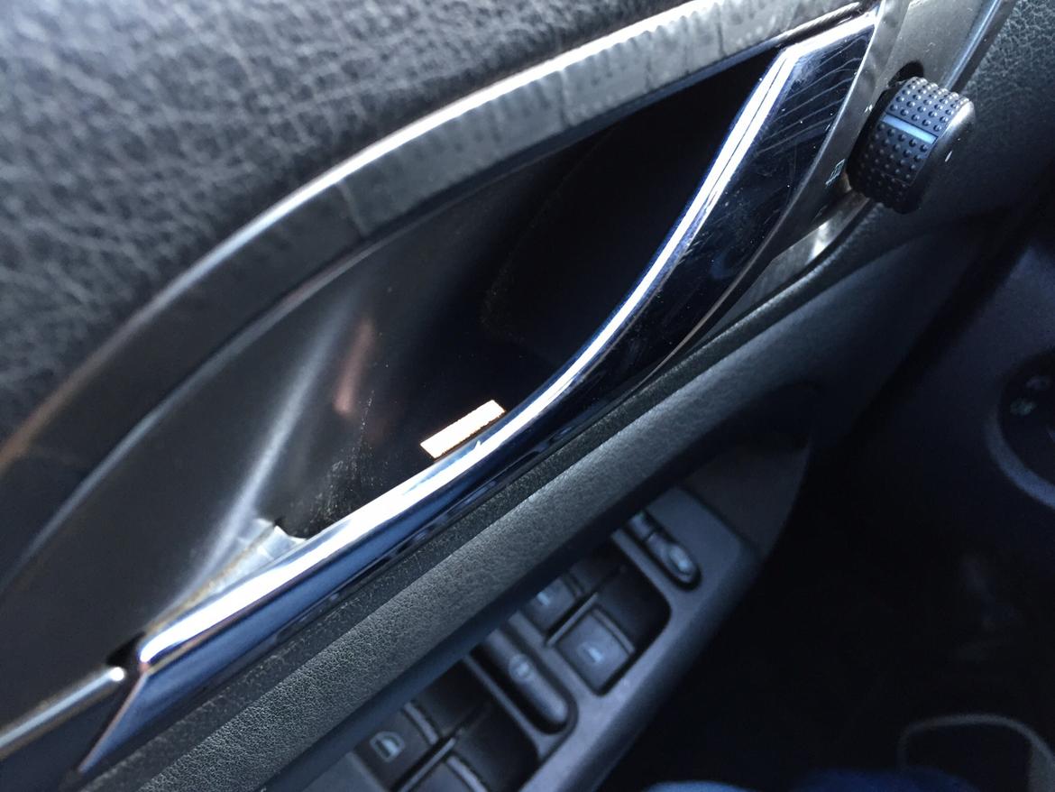 Skoda SuperB 1.9 tdi 130hk - Den var ny for mig, men lys til indv dørhåndtag?? billede 16