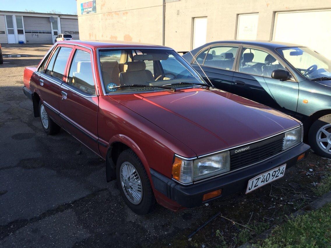 Daihatsu Charmant billede 2