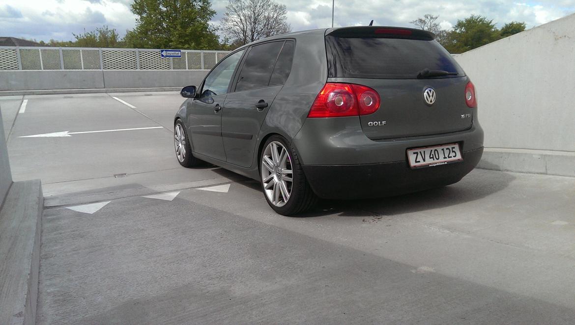 VW Golf 5 1.6 FSI Comfortline billede 5