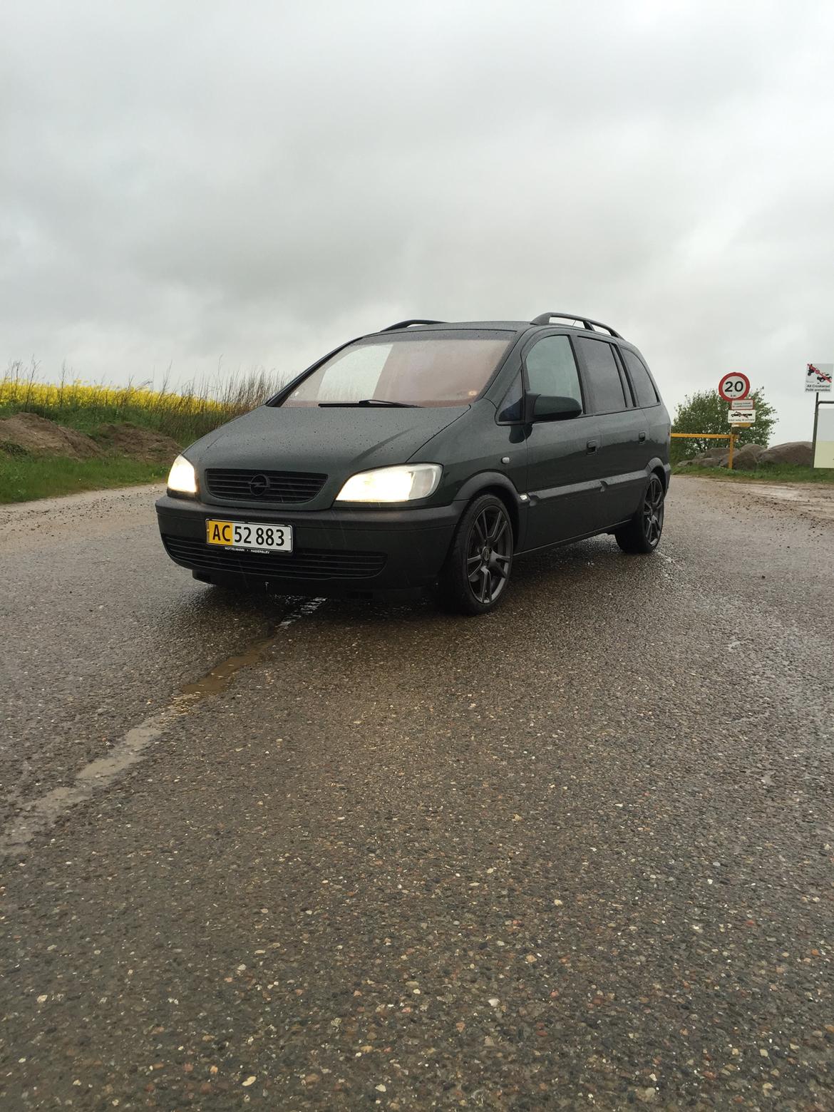 Opel Zafira A billede 2