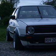 VW GOLF Mk2 STANCE "LOW'n'SLOW"