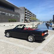 BMW E30 320i Cabriolet