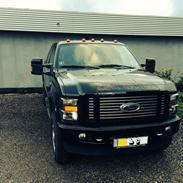Ford F-250 SUPER DUTY HARLEY DAVIDSON EDITION