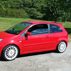 Ford Fiesta ST150