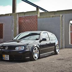 VW Golf 4 R32 4-Motion Airride!